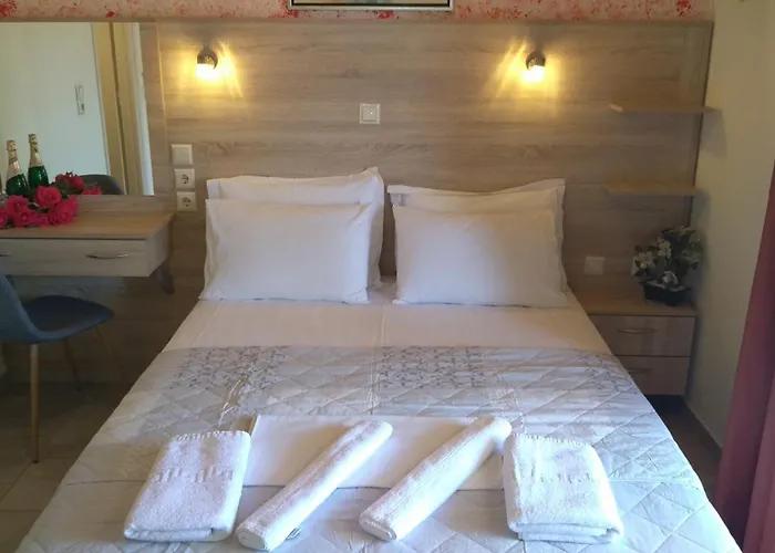 Gogo\'S - Γωγώ Rooms & Studios